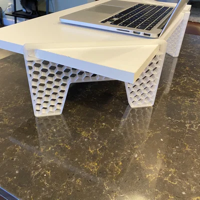 Kệ Nâng Laptop (Laptop Riser aka Laptop Stand)