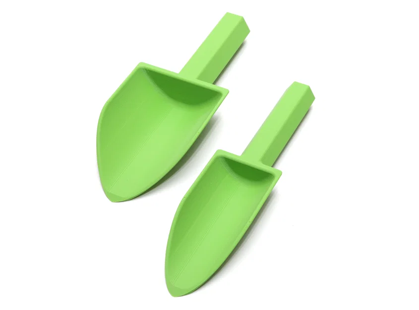 Xẻng làm vườn (2 kích thước) – Garden Shovels - Image 1