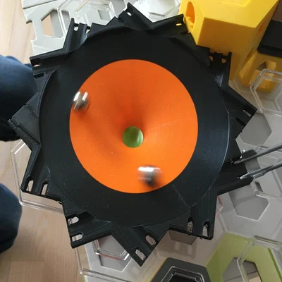 Hyperbolischer Trichter (Phễu hyperbolic cho marble run)