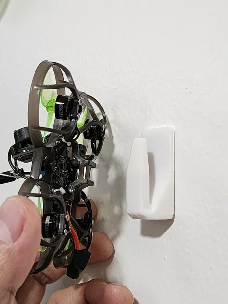 Giá treo tường Tinywhoop (Tinywhoop Wall Mount) - Image 1
