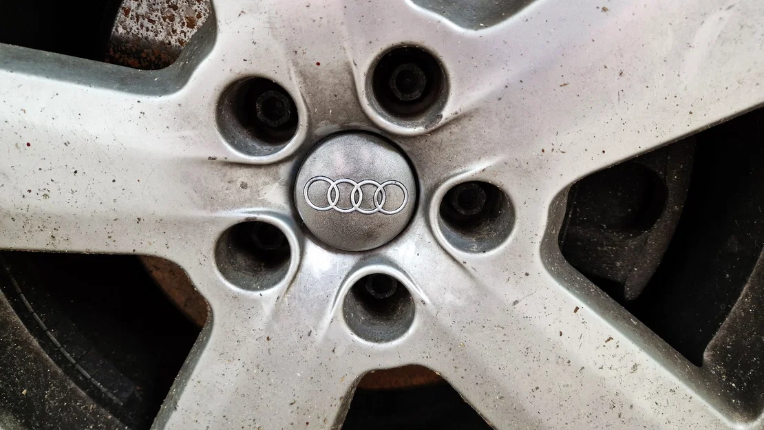 Nắp chụp mâm Audi A6 (4F,C6) Wheel Cap - Image 3