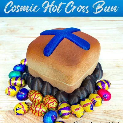 Bánh Cosmic Hot Cross Bun Vũ Trụ