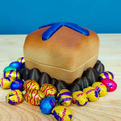 Bánh Cosmic Hot Cross Bun Vũ Trụ