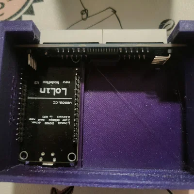 Vỏ hộp cho NodeMCU Lolin V3 và module LED 7 đoạn MAX7219