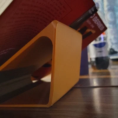 Giá Kẹp Sách Rảnh Tay (Hands-Free Book Holder REMIX) – Góc 60°