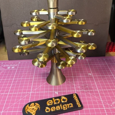 Tượng Động Kinetic Helicone