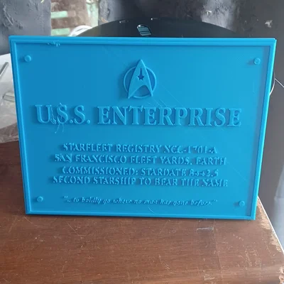 Mô hình bảng tên U.S.S. Enterprise - Đồ trang trí dành cho fan Star Trek