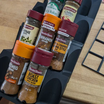 Kệ gia vị Gridfinity cho ngăn kéo