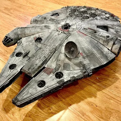 Millennial Falcon 2.0 - Mô hình fan Millennium Falcon