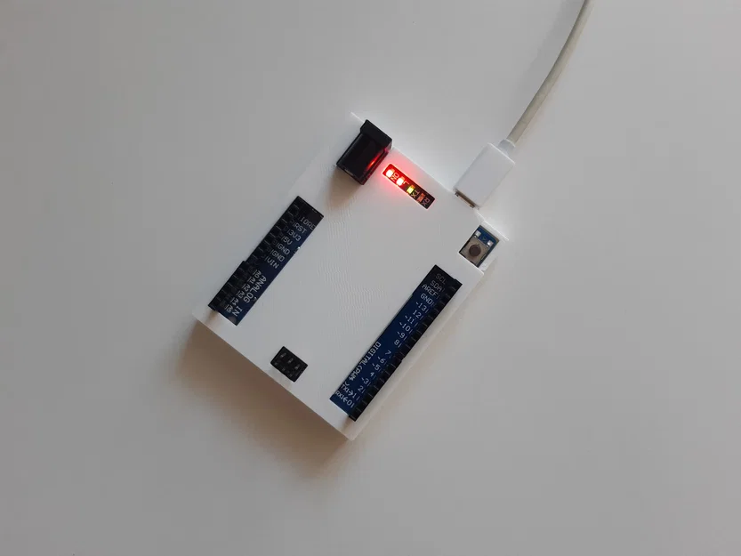 Vỏ bảo vệ Arduino Leonardo thiết kế thông minh, không cần ốc vít - Image 1