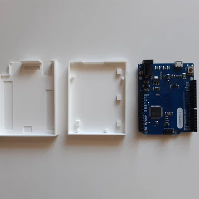 Vỏ bảo vệ Arduino Leonardo thiết kế thông minh, không cần ốc vít
