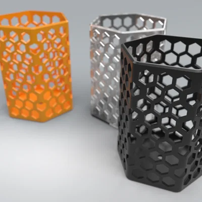 Pencil Holder 9000 – Ống Cắm Bút In 3D Họa Tiết Tổ Ong