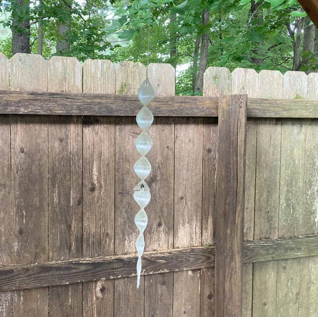 Spiral Wind Catcher – Chong chóng xoắn trang trí ngoài trời - Image 1