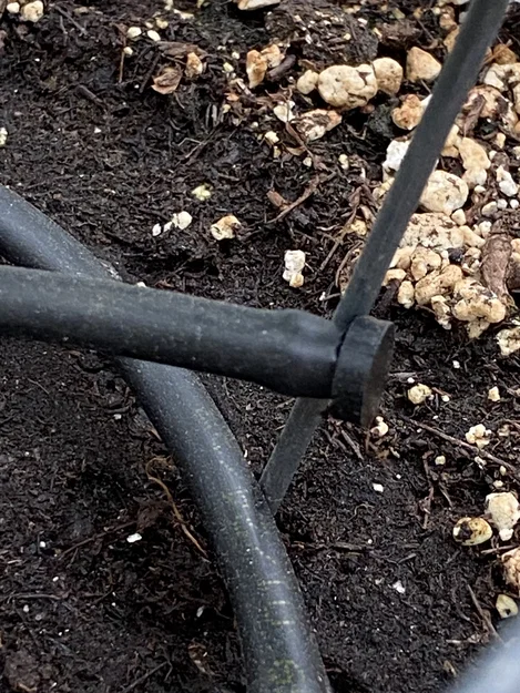 Nút Bịt Cuối Ống Tưới Nhỏ Giọt 1/4" (Irrigation Drip Line End Plug) - Image 2