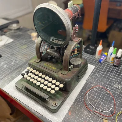 Prop kích thước thật Fallout Factory Terminal Holo Scope (Full Sized Prop)