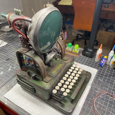 Prop kích thước thật Fallout Factory Terminal Holo Scope (Full Sized Prop)