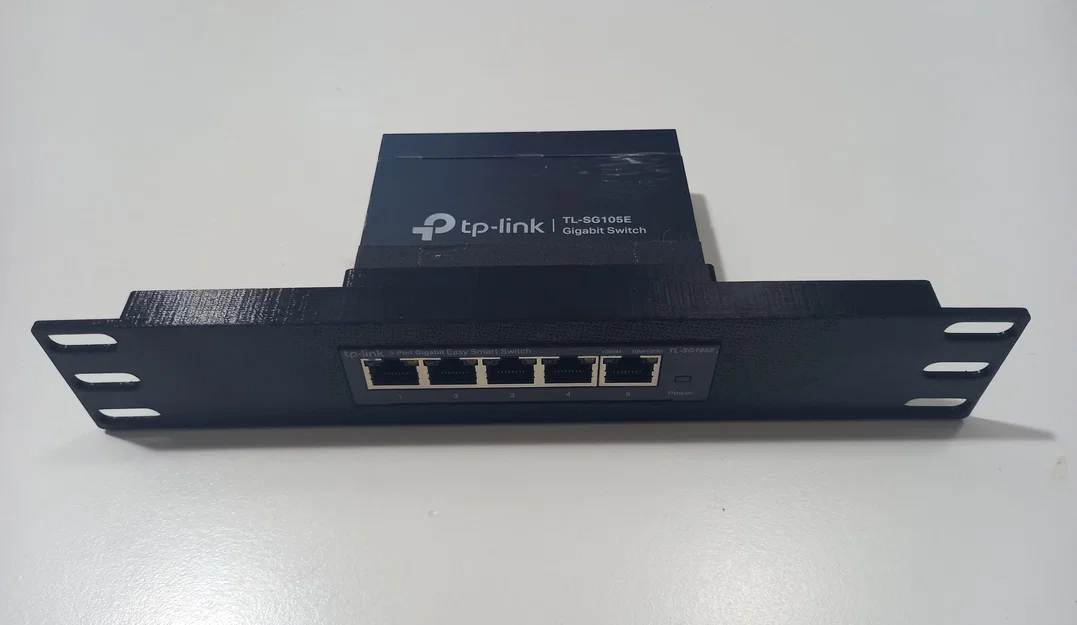 Giá đỡ rack 10 inch chắc chắn cho switch TP-Link TL-SG105E - Image 1