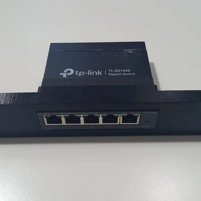 Giá đỡ rack 10 inch chắc chắn cho switch TP-Link TL-SG105E