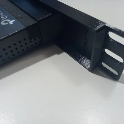 Giá đỡ rack 10 inch chắc chắn cho switch TP-Link TL-SG105E