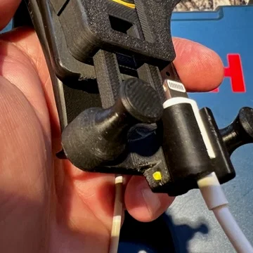 Remix "Car Vent Gravity Phone Holder v2" – Bản gia cường, có tuỳ chọn gắn dây sạc