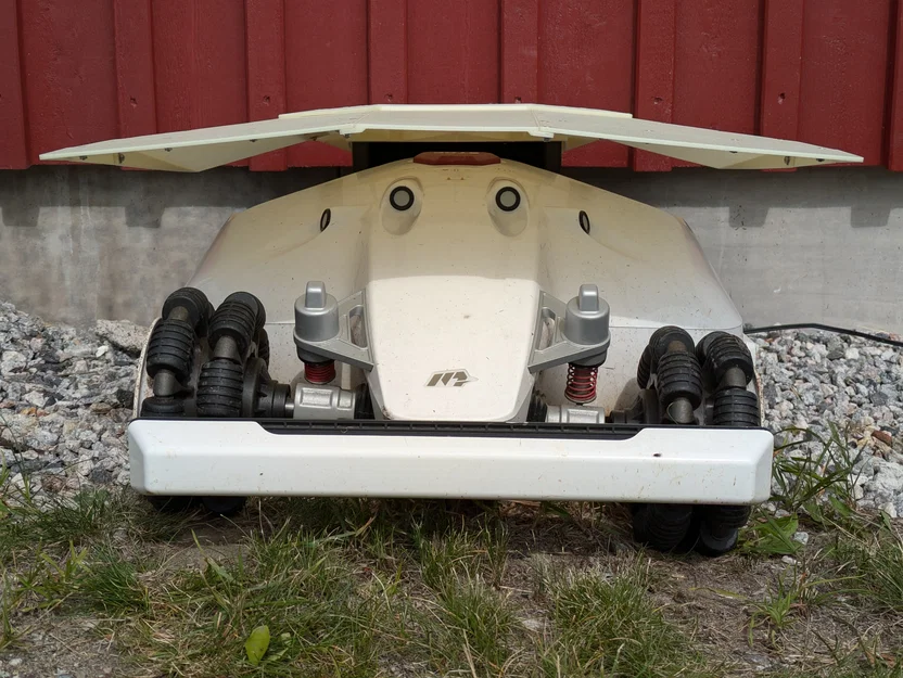 Nhà che (Garage) cho robot cắt cỏ Mammotion Luba - Image 2