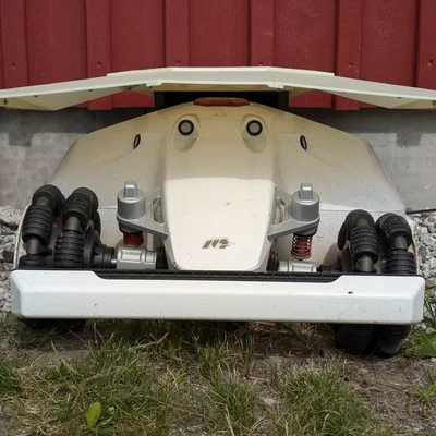 Nhà che (Garage) cho robot cắt cỏ Mammotion Luba