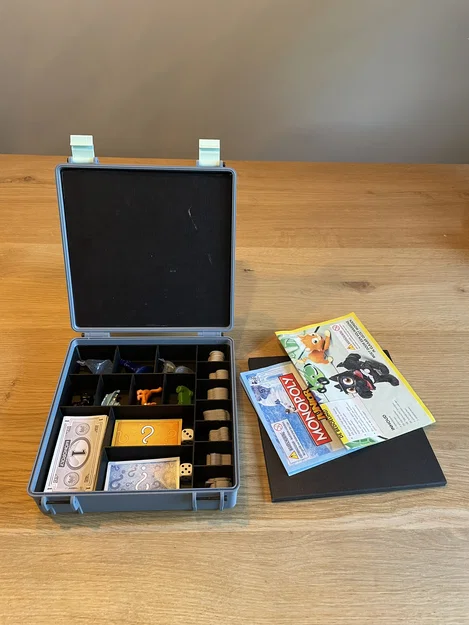 Hộp Monopoly Junior - Image 4