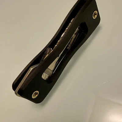 Key Holder / Organizer – Bộ giữ & sắp xếp chìa khóa mỏng gọn