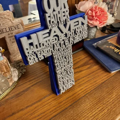 Đế để bàn cho Our Father Cross kèm holder