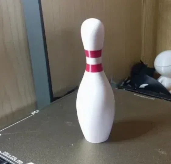 Chai Bowling Ngoài Trời (Outdoor Bowling Pin) - Image 1