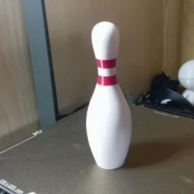 Chai Bowling Ngoài Trời (Outdoor Bowling Pin)