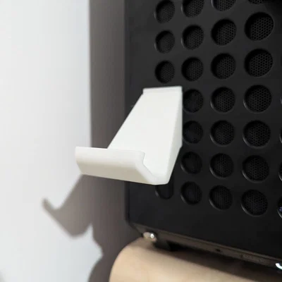 Giá treo tay cầm Xbox gắn case Cooler Master Qube 500