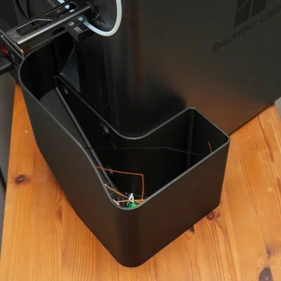 Thùng hứng Poop Chute cho Bambu P1 & X1 Series