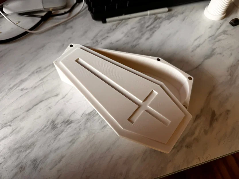 Hộp Bút Eternal Rest (Eternal Rest Pencil Case) - Image 2