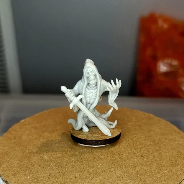 Wraith – Miniature 28mm cho D&D/Pathfinder (khuyên in resin) - Image 4