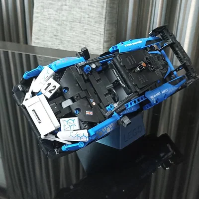 Chân đế trưng bày xe LEGO Technic nghiêng 45 độ
