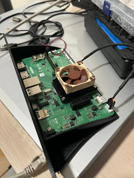 Giá rack 10-inch gắn Raspberry Pi Compute Module 4 IO Board - Image 3