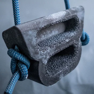 BeastMode Travel Hangboard - Hangboard du lịch để khởi động trước khi leo