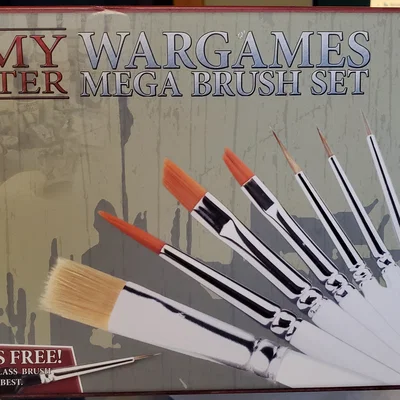 Hộp đựng cọ Army Painter Brush Case