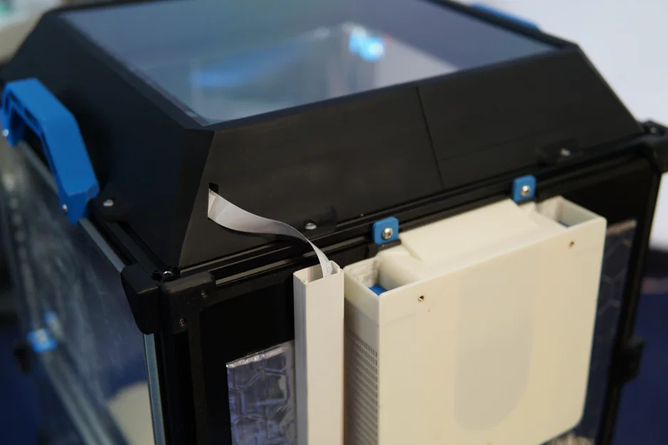 Tophat Voron 2.4 tích hợp màn hình cảm ứng (integrated touchscreen) - Image 5