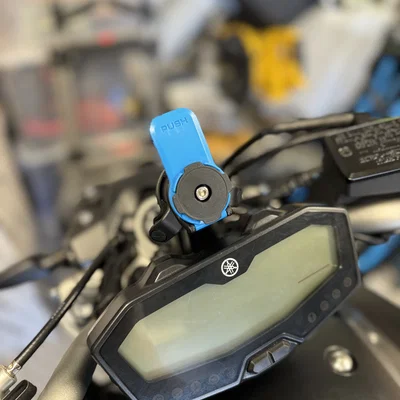 Giá đỡ Quad Lock cho Yamaha MT07 FZ07