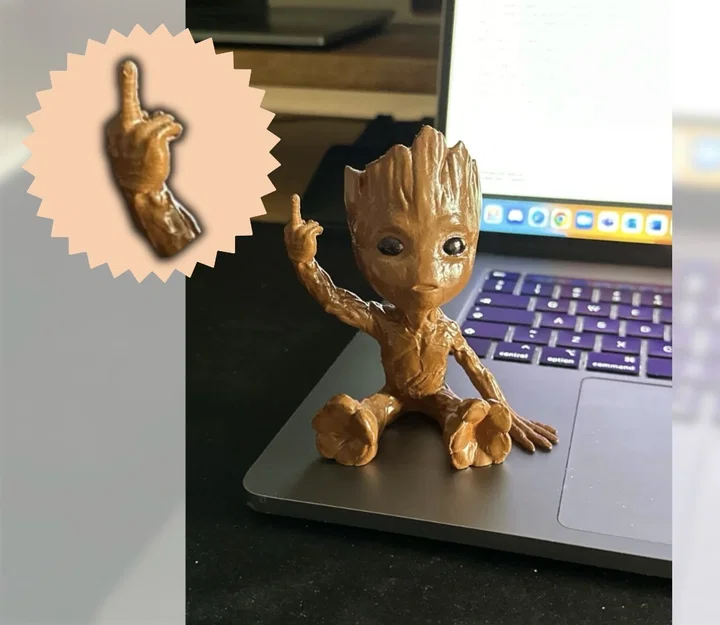 Chậu cây Baby Groot giơ ngón giữa (Middle Finger) V2 - Image 1