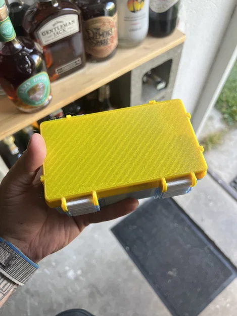 Hộp đựng pin Box Sony NP-FZ100 - Image 9