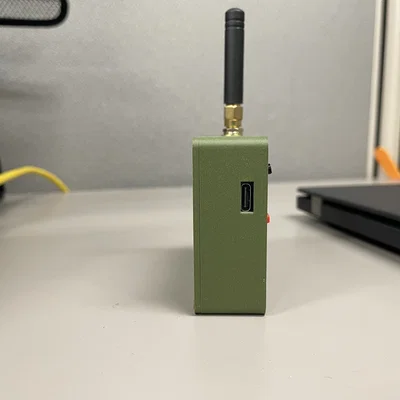 Case Heltec v3 dùng 1 pin 18650 cho Meshtastic