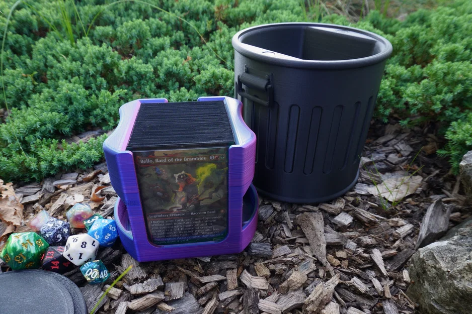 Hộp Đựng Deck Commander “Thùng Rác” (Trashcan Commander Deck Box) - Image 4