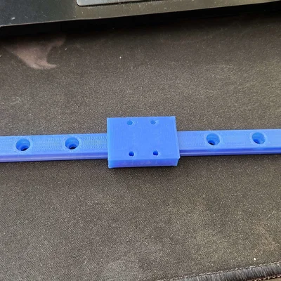 Rail MGN9C và guide block in 3D (tạm cho Rook MK1)