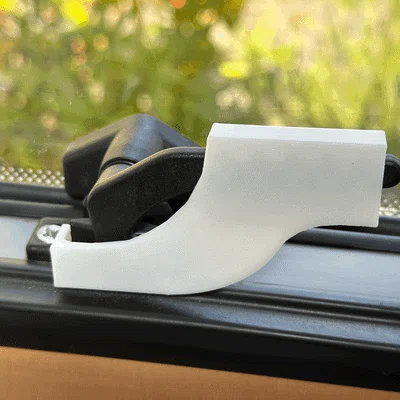 Khóa an toàn trẻ em cho cửa sổ caravan – bảo vệ cửa sổ chắc chắn!