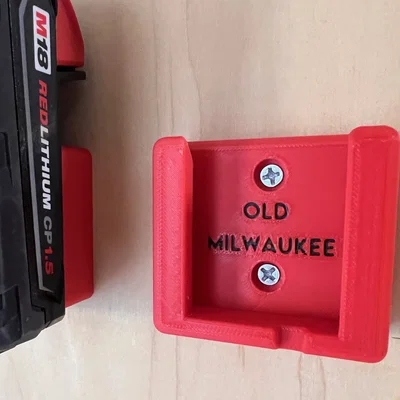 Giá treo pin Milwaukee M18: Giải pháp sắp xếp pin gọn gàng