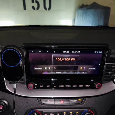 Giá đỡ ĐT Kia Proceed GT cho Xiaomi Mi 20W Wireless Car Charger