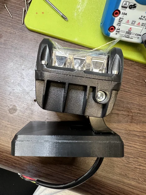 Đèn công trường dùng pin Bosch Professional 18V - Image 13